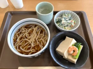 いー秋田ドットコム | 大人気 西馬音内そば 端縫いダイニング 羽後町