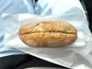 いー秋田ドットコム | 職人技 フランスパン 焼きたてパン屋ジジ 横手市